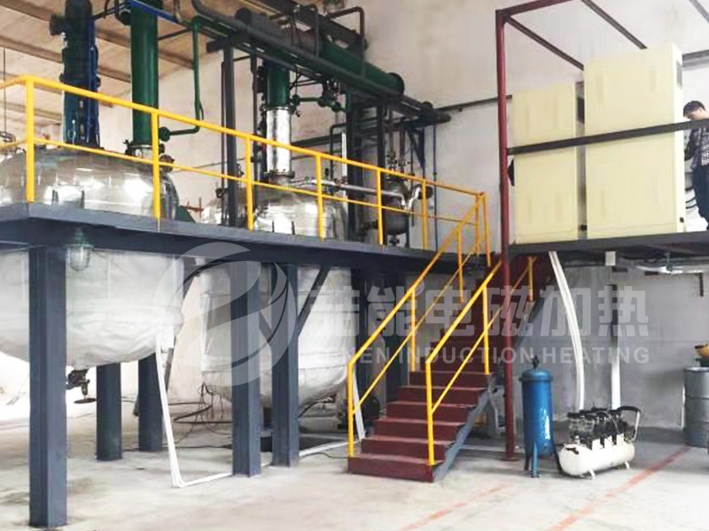 電磁感應(yīng)加熱應(yīng)用不銹鋼反應(yīng)釜